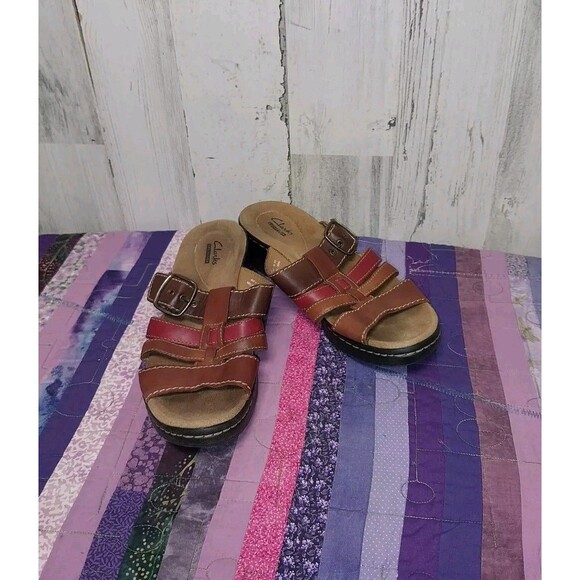 Clarks Collection Sandals Women's Size 7M Leather Multicolor Straps - Picture 1 of 10